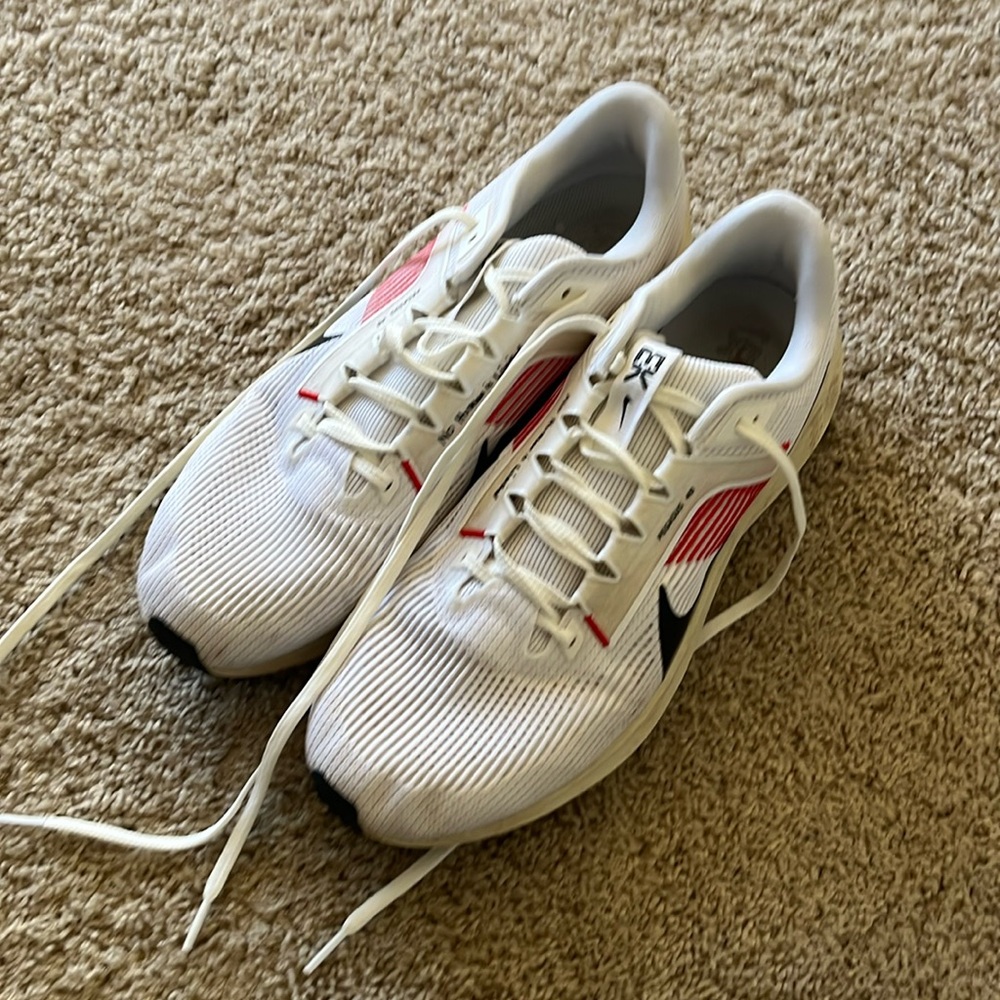 Men’s - Nike Air Zoom Pegasus 40 ‘Eliud Kipchoge’ FJ0686-100